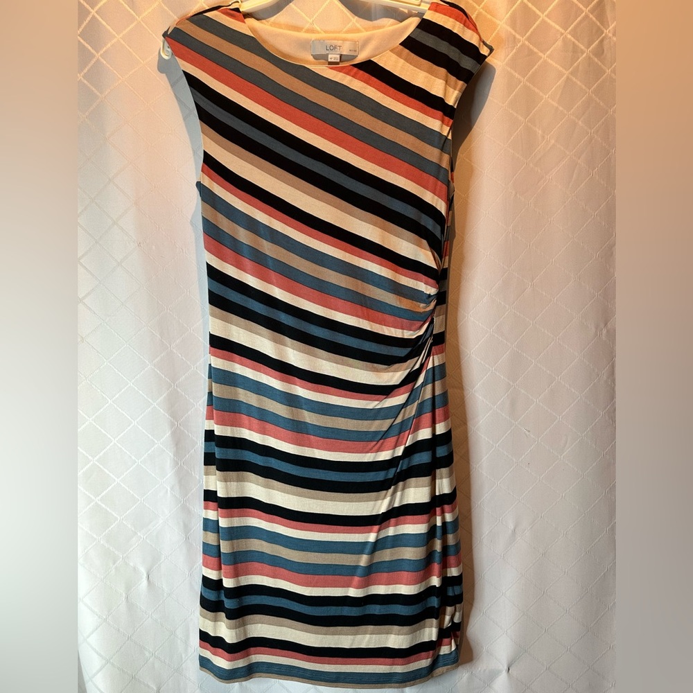 Pretty Ann Taylor Loft colourful striped sleeveless side-gathered dress